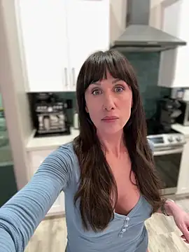Snapshot of Fiona_Kent_ chatting on February 2026 11:39:02 PM Fiona Kent online show from February 2026 11:39:02 PM