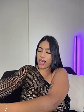 Sara mocca  online show from April 2026 07:51:02 PM