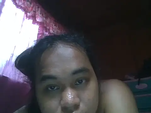 Snapshot of bettina_love chatting on May 2026 07:26:01 AM bettina love online show from May 2026 07:26:01 AM