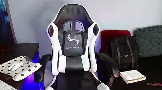 Snapshot of Ardat_Lili69 chatting on January 2025 12:30:01 PM Ardat Lili69 online show from January 2025 12:30:01 PM