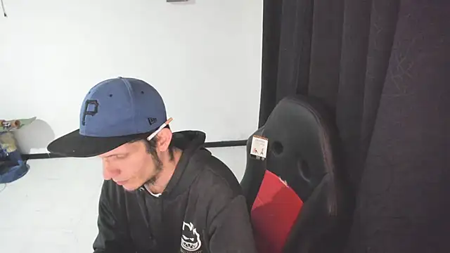 Jeff Waltonxh online show from December 2025 04:39:02 AM