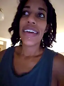 Goldenlace online show from December 2024 08:13:01 AM