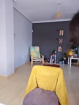 Goldenlace online show from March 2025 05:05:02 PM