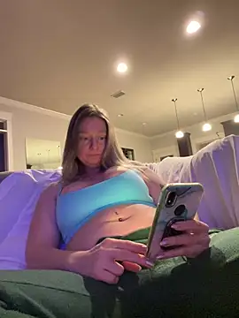 Snapshot of Vivian_MayXxX chatting on January 2025 11:44:02 PM Vivian MayXxX online show from January 2025 11:44:02 PM