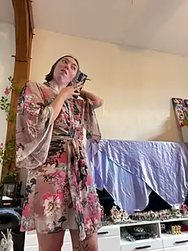 Daisy Michto Officiel online show from December 2024 02:33:02 PM