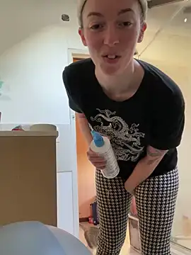 Daisy Michto Officiel online show from February 2025 04:18:02 PM