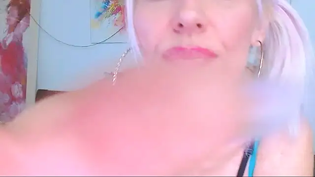 HoneyLara online show from March 2025 08:18:02 AM