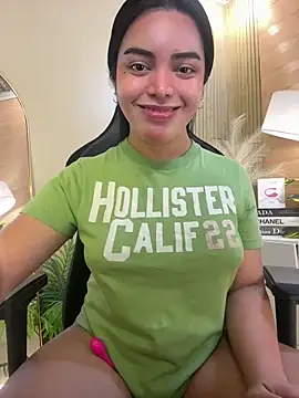 HotstuffCherrySummer online show from February 2025 08:17:01 AM