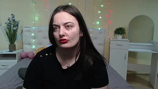 MilanaPrice online show from January 2025 09:32:01 PM