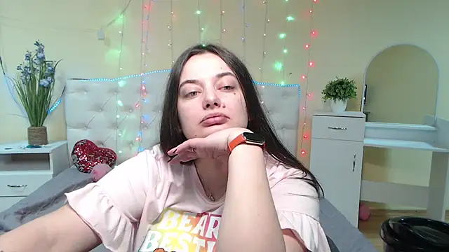 MilanaPrice online show from January 2025 09:40:01 PM