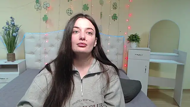 MilanaPrice online show from March 2025 12:43:02 PM