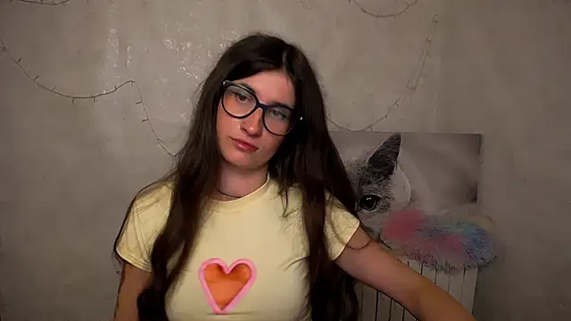 MaryEm976 online show from June 2026 10:05:02 AM