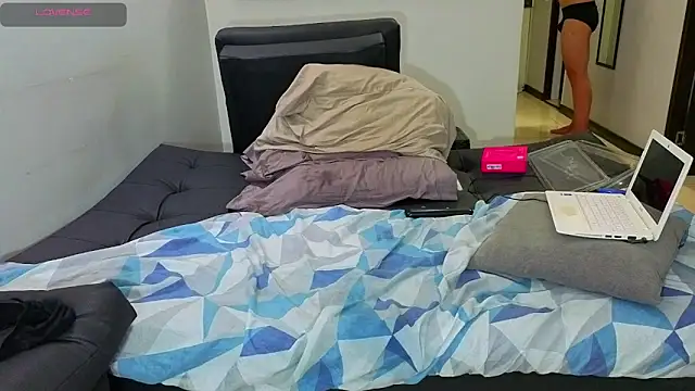 Snapshot of Matiashorney chatting on November 2025 01:06:02 AM Matiashorney online show from November 2025 01:06:02 AM