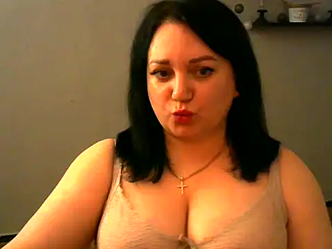 AmanaGi online show from March 2025 04:52:02 PM