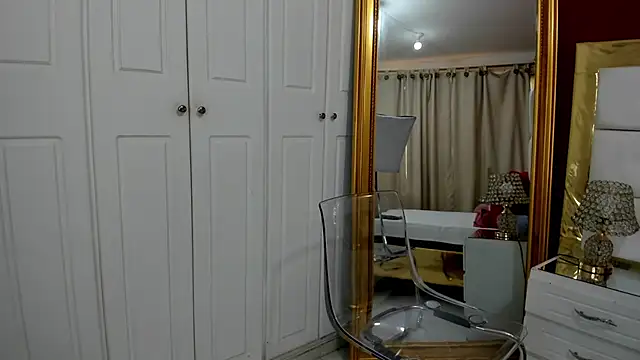 KendalStallyon online show from December 2024 02:31:02 PM