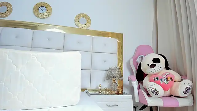 KendalStallyon online show from March 2025 05:04:01 PM