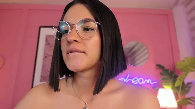 SoySaraa online show from January 2025 11:23:02 AM