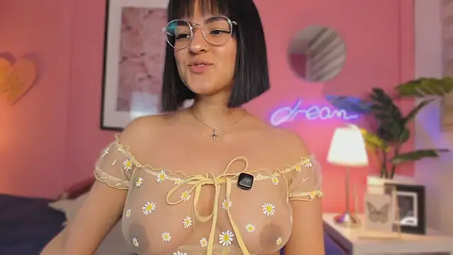 SoySaraa online show from September 2025 05:41:01 AM