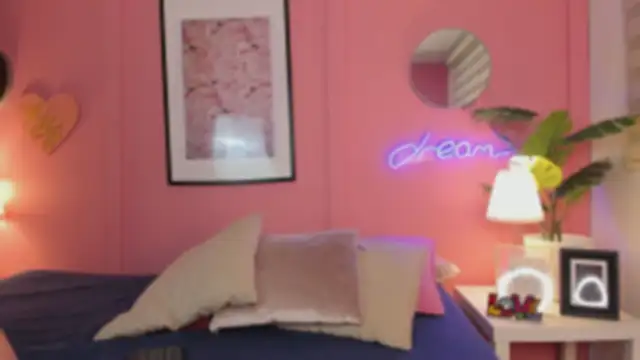 Snapshot of SoySaraa chatting on February 2026 06:17:02 AM SoySaraa online show from February 2026 06:17:02 AM