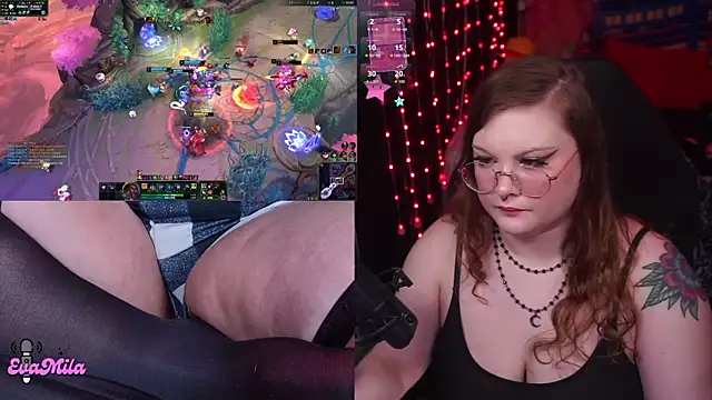 evamila online show from April 2026 09:51:02 PM