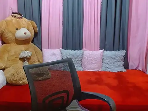 Snapshot of xxSexyBitch69xx chatting on October 2025 10:22:02 AM xxSexyBitch69xx online show from October 2025 10:22:02 AM