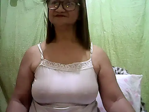 ScorpionLove12 online show from April 2026 03:12:01 PM