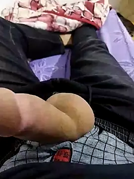 Snapshot of K-27 chatting on November 2025 11:54:01 PM K-27 online show from November 2025 11:54:01 PM