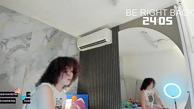 Katemoss70 online show from October 2025 12:41:02 PM