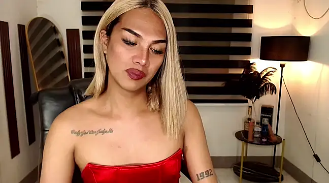 SarahAmber online show from February 2025 09:48:01 PM