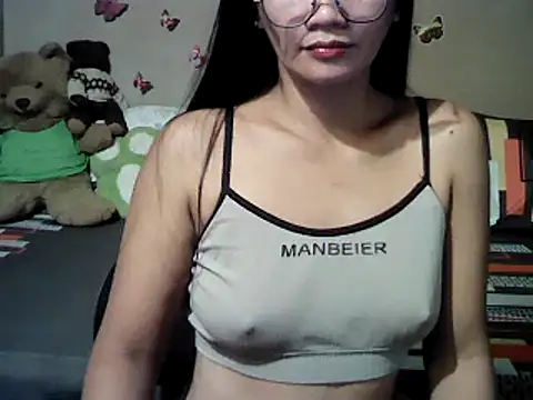 Snapshot of Mia_Rein chatting on January 2026 02:10:01 PM Mia Rein online show from January 2026 02:10:01 PM