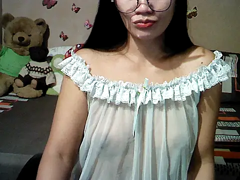 Snapshot of Mia_Rein chatting on February 2026 01:59:02 AM Mia Rein online show from February 2026 01:59:02 AM