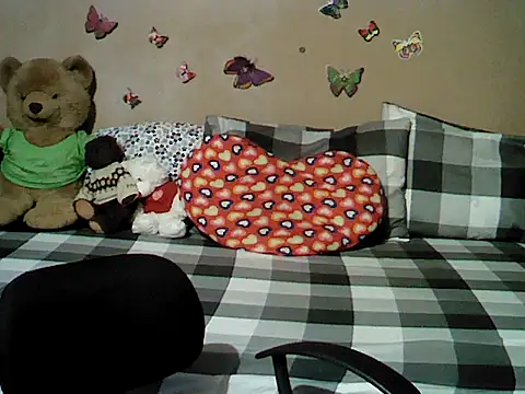 Snapshot of Mia_Rein chatting on June 2026 03:18:02 AM Mia Rein online show from June 2026 03:18:02 AM