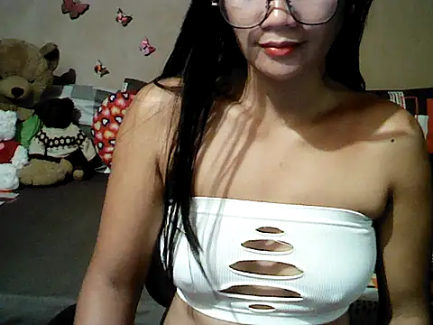 Snapshot of Mia_Rein chatting on July 2026 01:25:01 PM Mia Rein online show from July 2026 01:25:01 PM