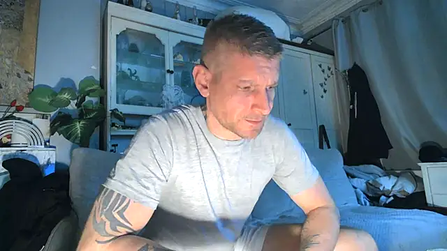 Snapshot of iamsex6969 chatting on October 2025 04:26:01 AM iamsex6969 online show from October 2025 04:26:01 AM