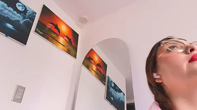 Pleasure Vibes23 online show from October 2025 03:46:02 PM