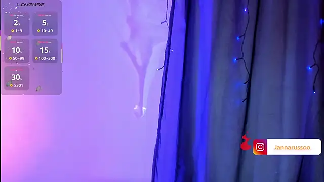 EmmaRusso online show from October 2025 09:05:02 PM