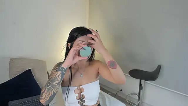 Cilie lee online show from February 2025 01:22:02 PM