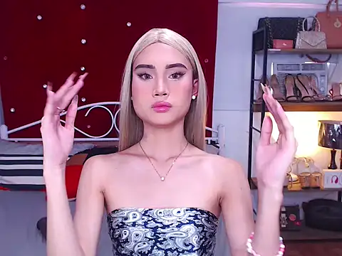 Snapshot of MeatyhorsecockMistress chatting on February 2026 08:08:02 AM MeatyhorsecockMistress online show from February 2026 08:08:02 AM