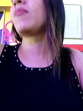 Nanybaker95 online show from December 2024 08:42:01 PM