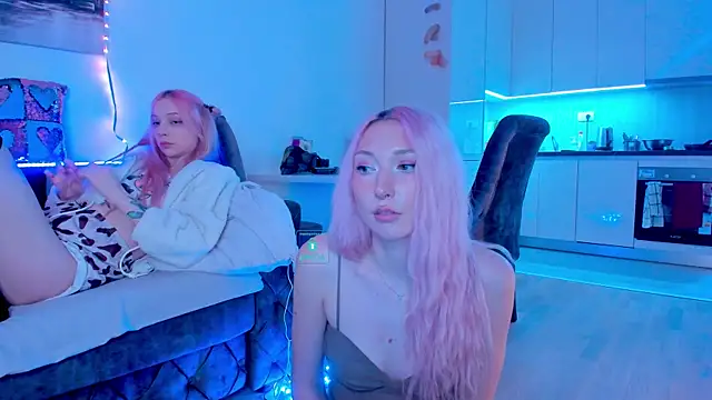 AlexRoseLiRed online show from December 2024 10:15:02 PM