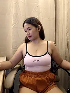 Snapshot of Kissy07 chatting on February 2025 07:26:02 AM Kissy07 online show from February 2025 07:26:02 AM