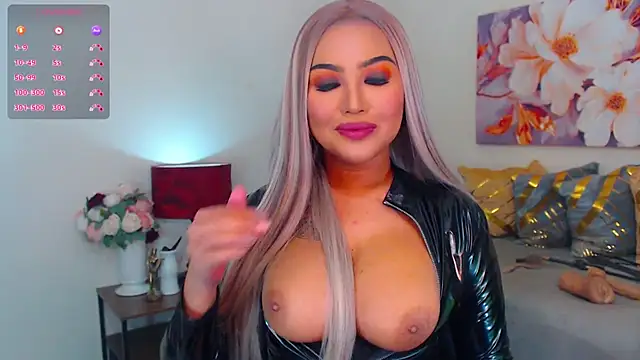 HugeCock Savanna online show from September 2025 11:27:02 PM