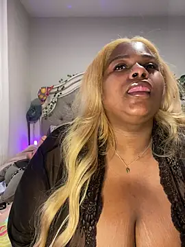 BigFineSelena online show from January 2025 01:08:01 PM