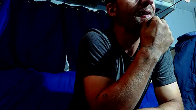 goodick4u28 online show from April 2026 02:55:01 AM