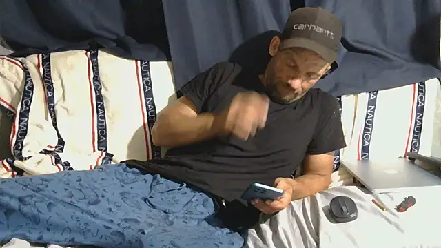 Snapshot of goodick4u28 chatting on July 2026 07:45:01 AM goodick4u28 online show from July 2026 07:45:01 AM
