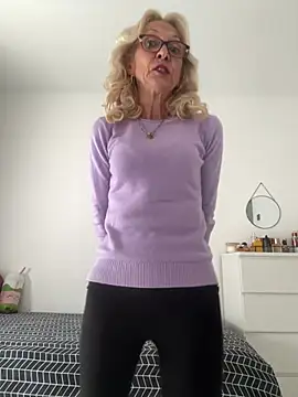 adella13 online show from March 2026 07:12:01 AM