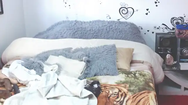 Snapshot of anie_milf1 chatting on January 2025 10:37:01 PM anie milf1 online show from January 2025 10:37:01 PM