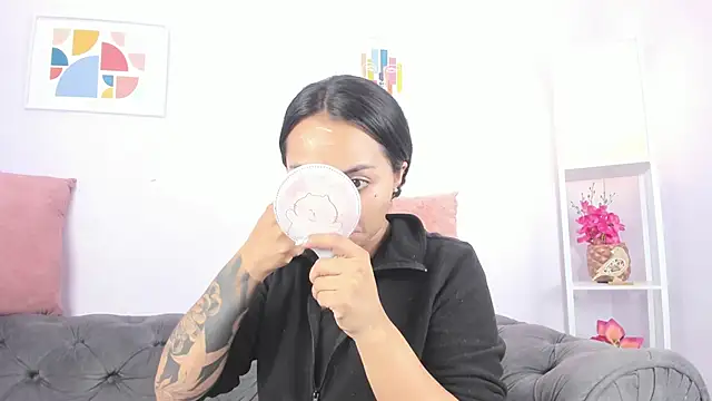 miss soffi  online show from March 2025 12:13:02 PM