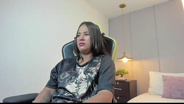 Snapshot of isabella_florez chatting on April 2026 01:59:01 AM isabella florez online show from April 2026 01:59:01 AM
