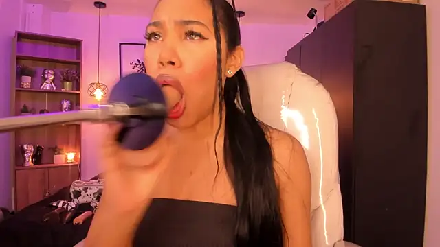 Olivia ds online show from December 2024 03:58:02 AM